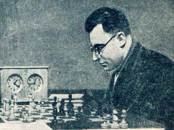 Виталий Александрович Чеховер - мастер спорта СССР по шахматам.