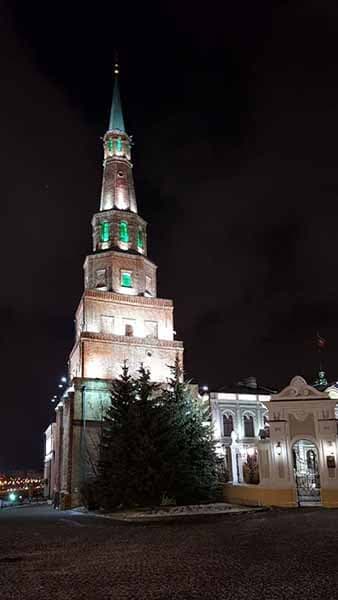 Вечерняя Казань. Башня Сююмбике́ в Казанском Кремле