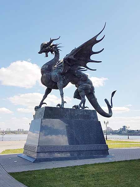 Центр семьи «Казан» крылатый дракон Зилант