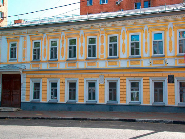 Историческое здание в Нижнем Новгороде