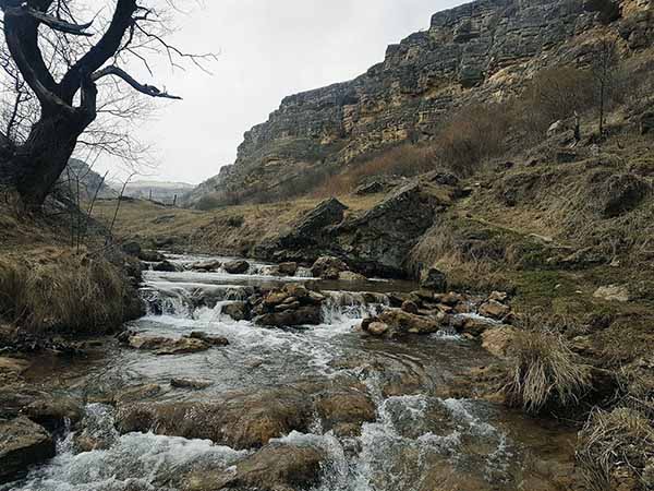 Река в Березовском ущелье
