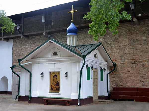 Часовня в честь иконы Божией Матери «Умиление» Псково-Печерского монастыря