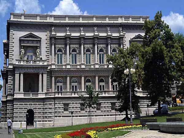 Резиденция сербской династии Обреновичей. Белград, Старый дворец