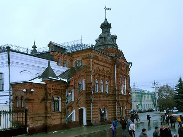 Здание бывшей городской думы во Владимире
